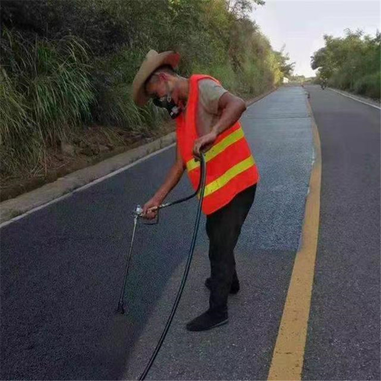 辽源 彩色防滑路面的底涂是保障路面附着力